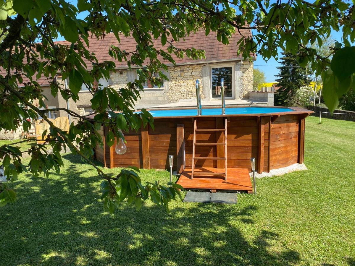 L'Entrenous Apartment Charmes  Luaran gambar